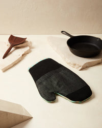 Sol Oven Mitt