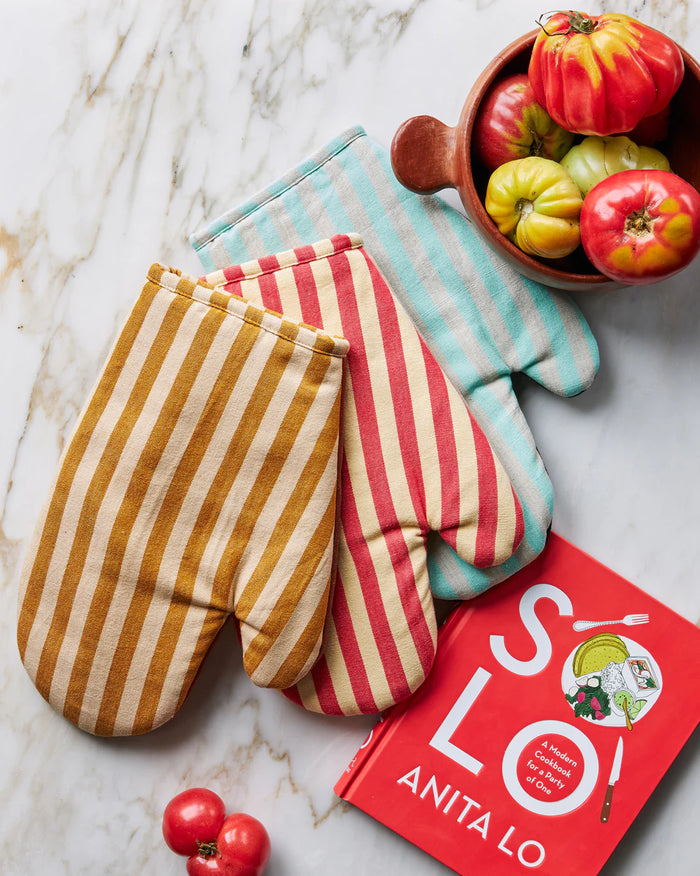 Sol Oven Mitt