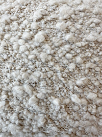 Kusama Boucle Natural 12x20
