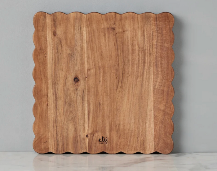 Square Scalloped Cutting Board