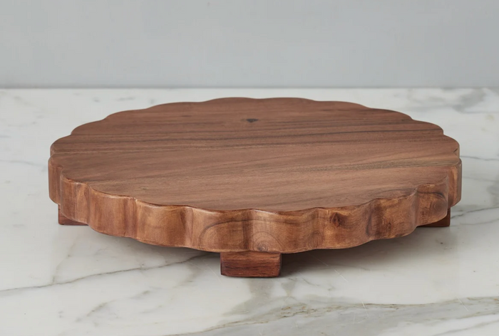 Scalloped Trivet Riser