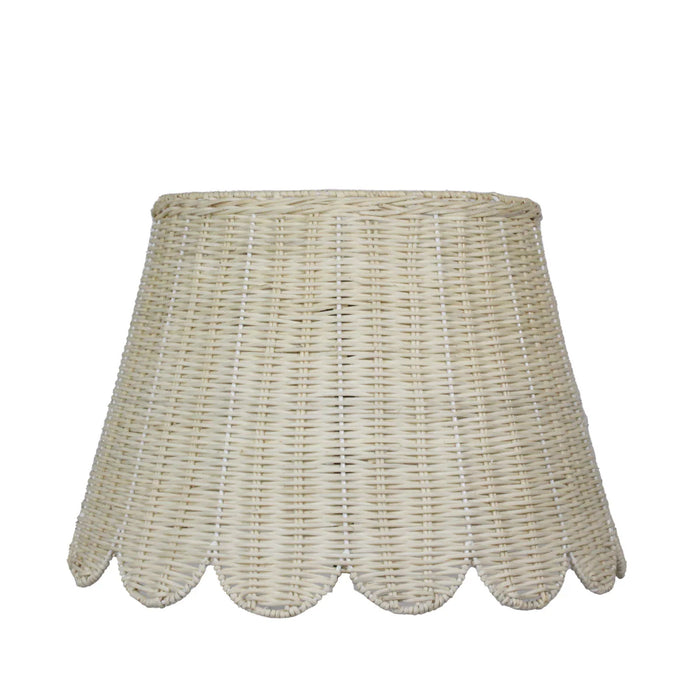 Rattan Scalloped Lamp Shade