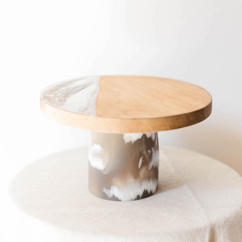 Austin Resin Teak Cake Stand